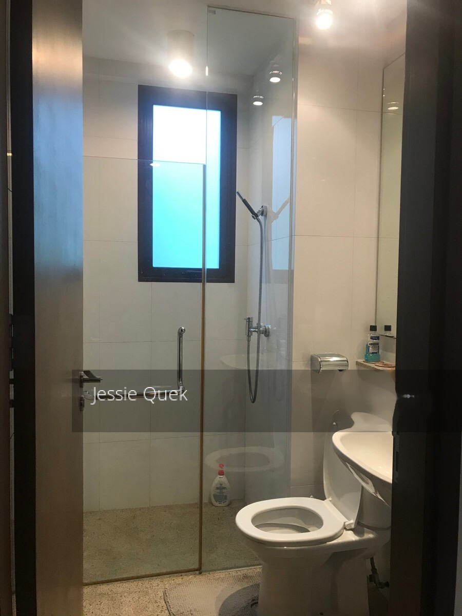 The Cornwall (D10), Condominium #242914871